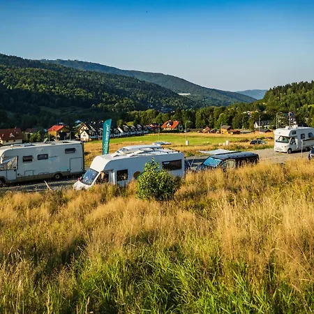 Kemping Zwalisko Camper Park - We Własnym Namiocie *